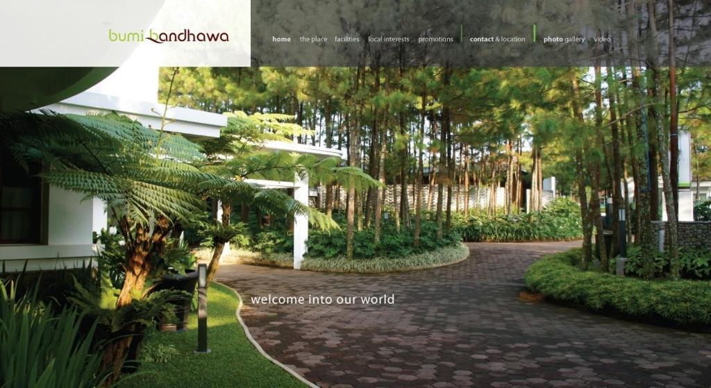 Bumi Bandhawa Hotel Бандунг Екстериор снимка